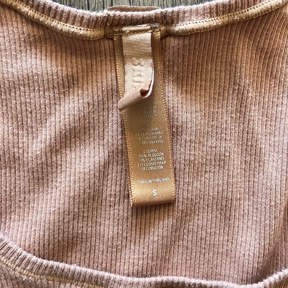 Skims Ribbed Tank Top - Picture 2 of 3